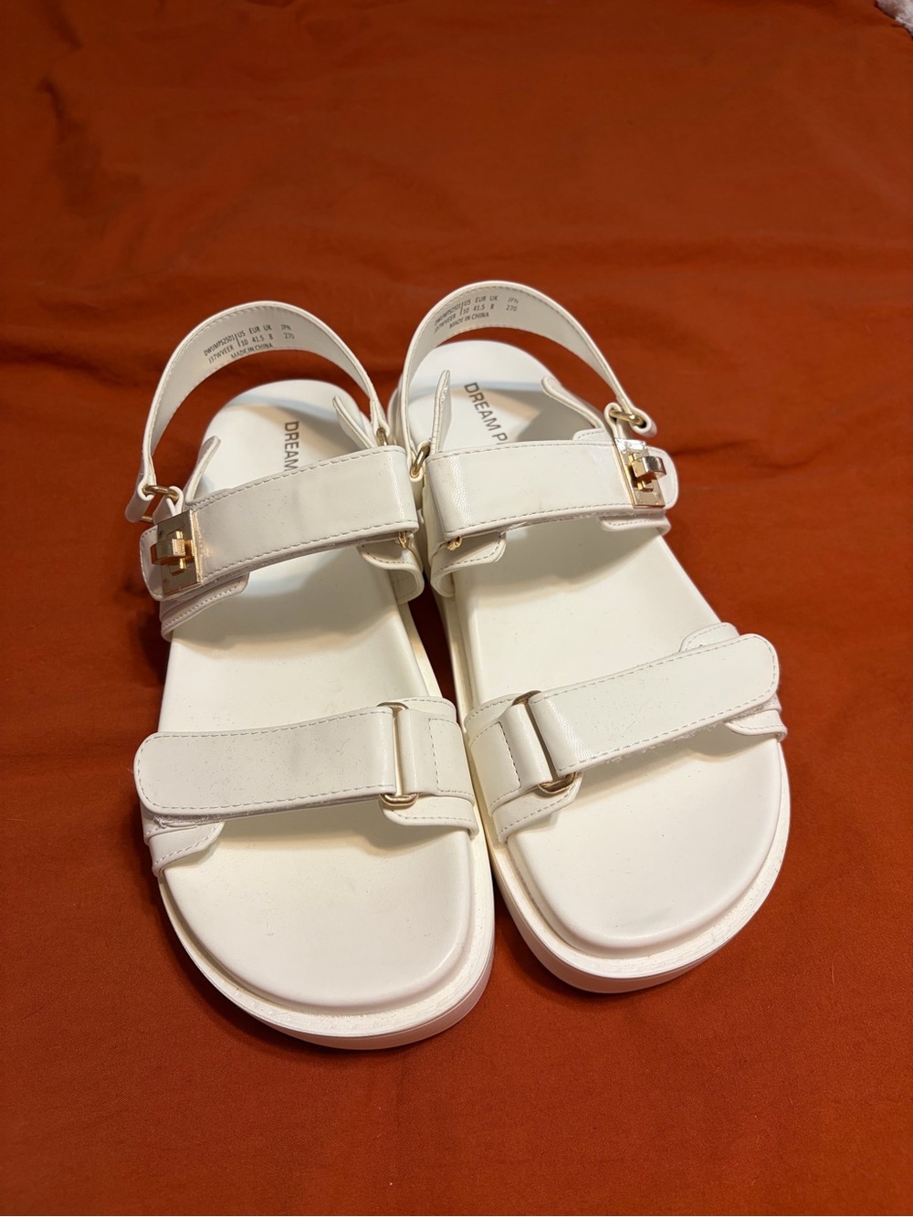 White Strappy Buckle Sandals